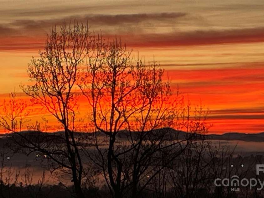 1104 High Vista Drive, Mills River, NC 28759.  MLS# CAR4287217, YatesRealty ID 3336. 