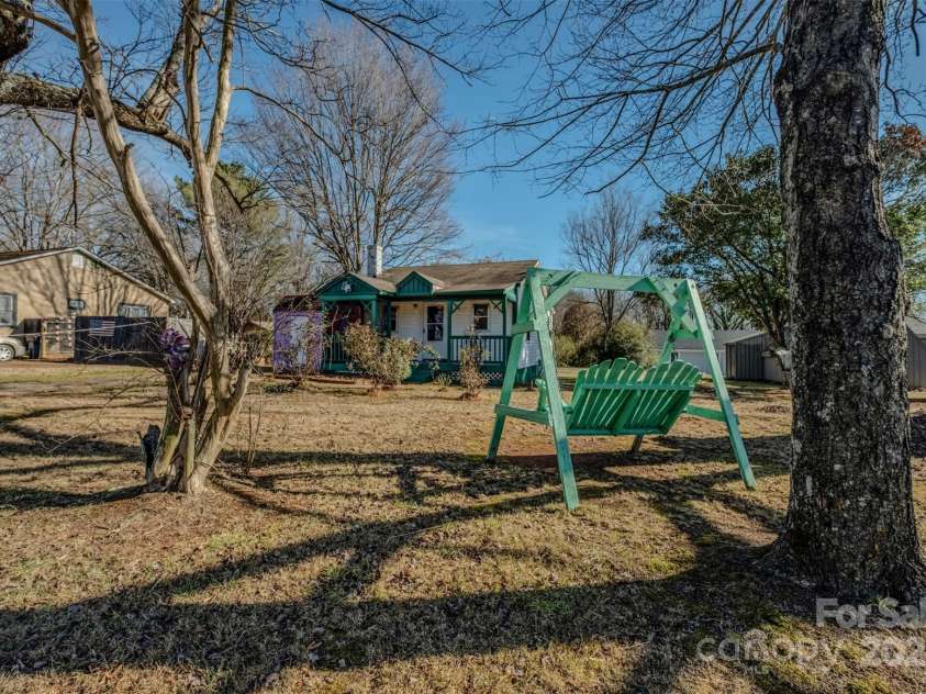 213 Bakery Lane, Statesville, NC 28677.  MLS# CAR4332534, YatesRealty ID 3336. 