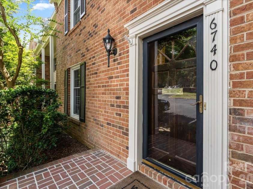 6740 Constitution Lane, Charlotte, NC 28210.  MLS# CAR4390760, YatesRealty ID 33361. 