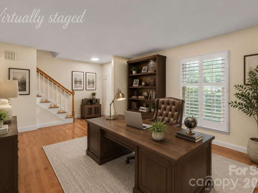 6740 Constitution Lane, Charlotte, NC 28210.  MLS# CAR4390760, YatesRealty ID 33361. 