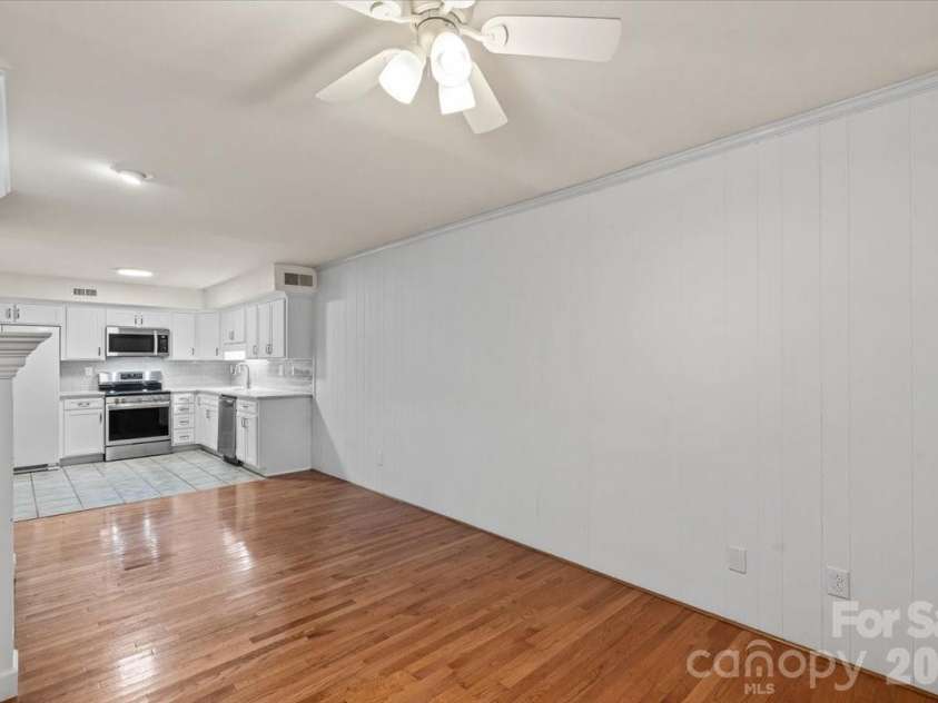 6740 Constitution Lane, Charlotte, NC 28210.  MLS# CAR4390760, YatesRealty ID 33361. 