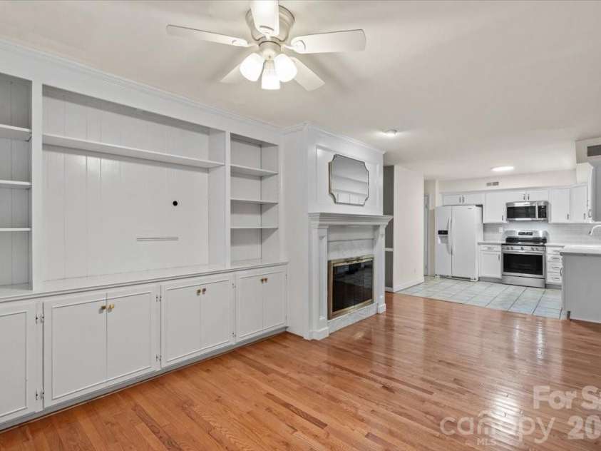 6740 Constitution Lane, Charlotte, NC 28210.  MLS# CAR4390760, YatesRealty ID 33361. 