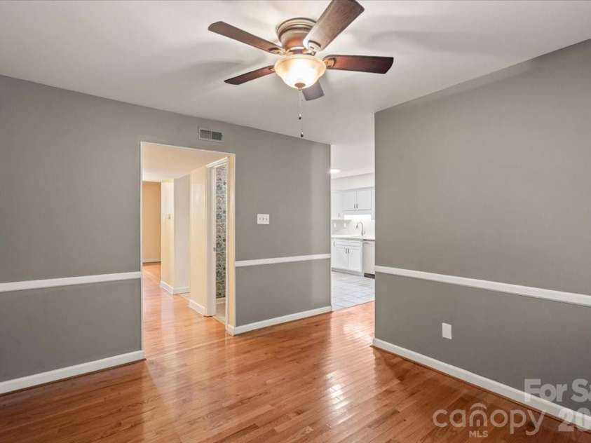 6740 Constitution Lane, Charlotte, NC 28210.  MLS# CAR4390760, YatesRealty ID 33361. 