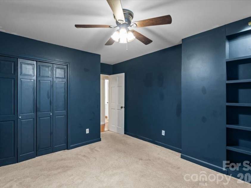 6740 Constitution Lane, Charlotte, NC 28210.  MLS# CAR4390760, YatesRealty ID 33361. 