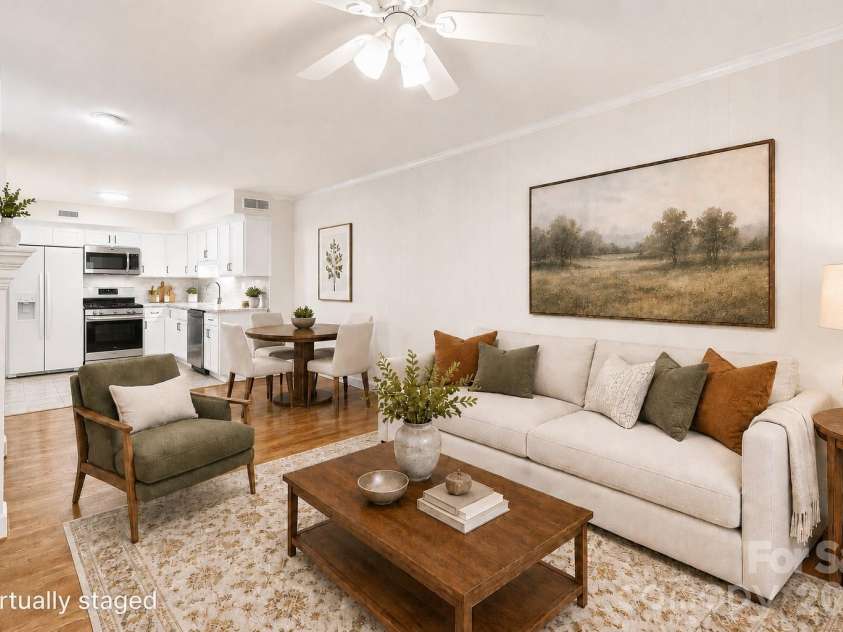 6740 Constitution Lane, Charlotte, NC 28210.  MLS# CAR4390760, YatesRealty ID 33361. 