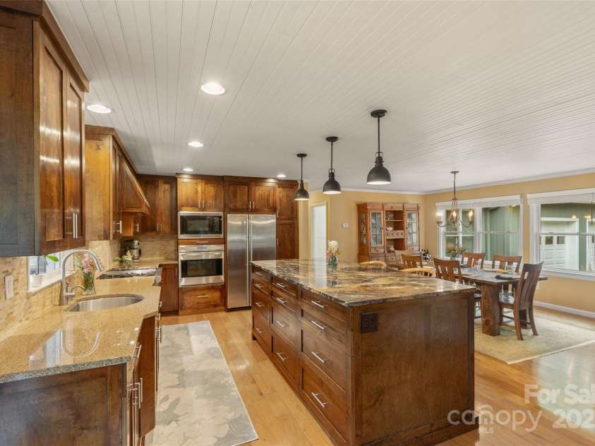 3175 Clear Creek Road, Highlands, NC 28741.  MLS# CAR4291858, YatesRealty ID 33362. 
