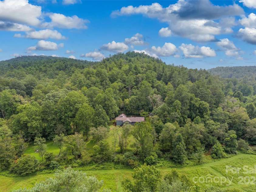 3175 Clear Creek Road, Highlands, NC 28741.  MLS# CAR4291858, YatesRealty ID 33362. 