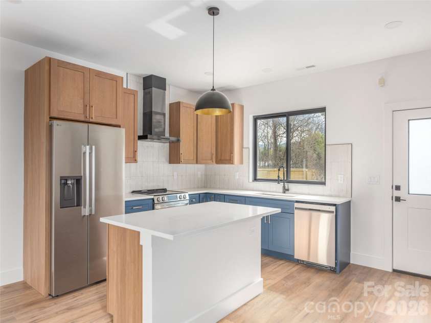 41 Leap Frog Park, Waynesville, NC 28786.  MLS# CAR4207003, YatesRealty ID 33363. 