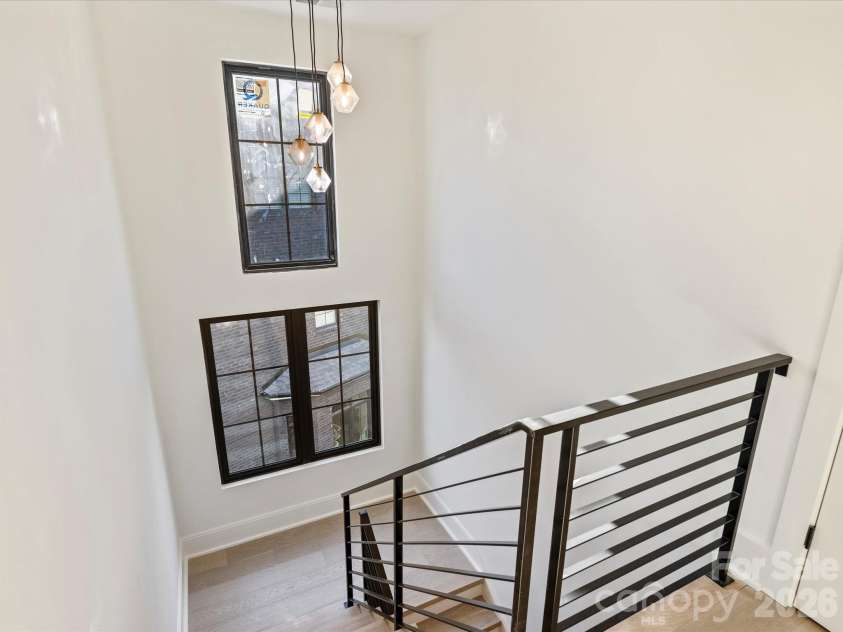 923 Laurel Creek Lane, Charlotte, NC 28211.  MLS# CAR4329053, YatesRealty ID 33365. 
