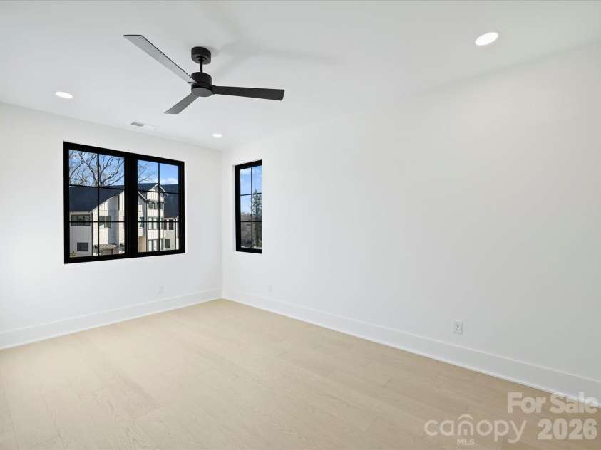 923 Laurel Creek Lane, Charlotte, NC 28211.  MLS# CAR4329053, YatesRealty ID 33365. Bedroom #2