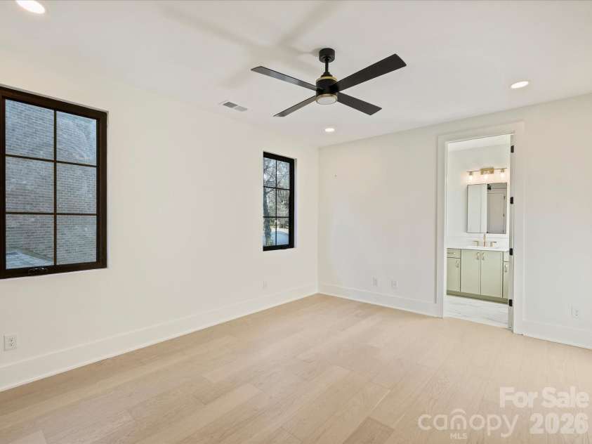 923 Laurel Creek Lane, Charlotte, NC 28211.  MLS# CAR4329053, YatesRealty ID 33365. Bedroom #4