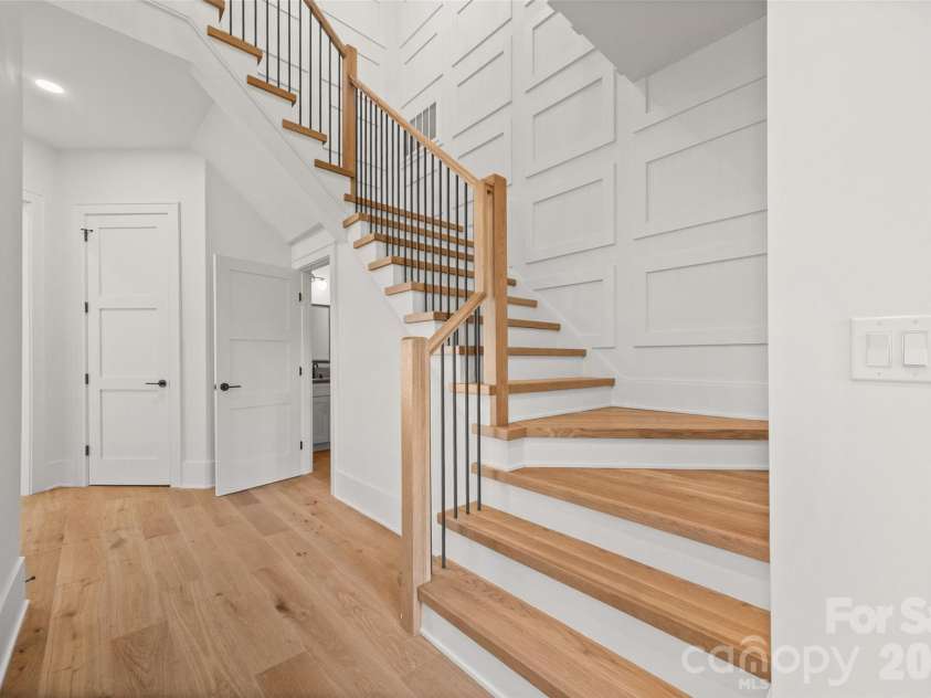 7105 Essington Drive, Charlotte, NC 28270.  MLS# CAR4356237, YatesRealty ID 33367. 