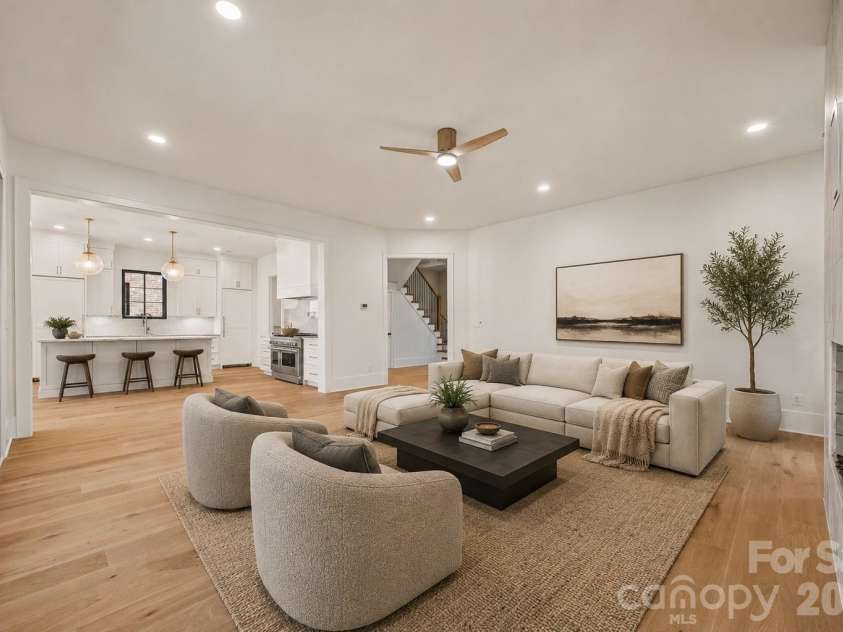 7105 Essington Drive, Charlotte, NC 28270.  MLS# CAR4356237, YatesRealty ID 33367. VIRUTALLY STAGED