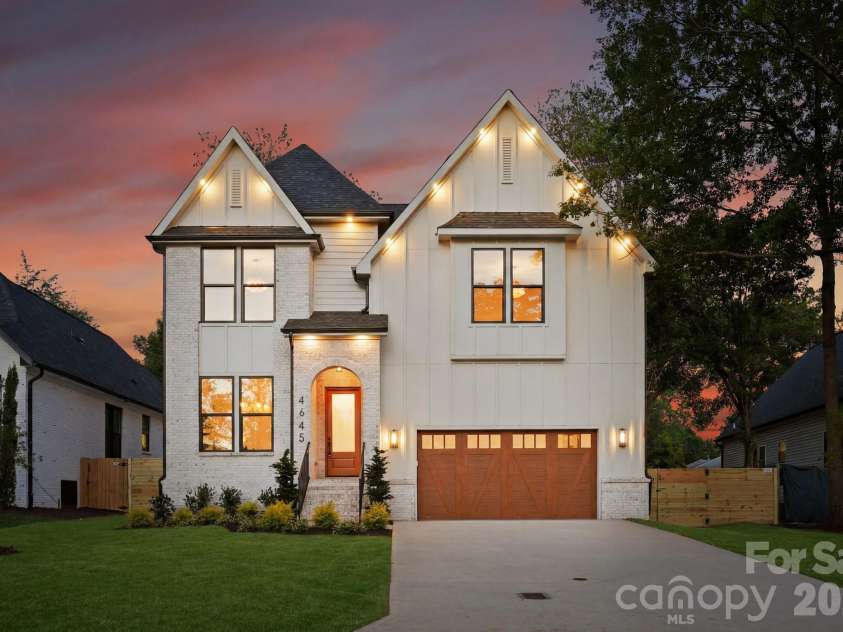 4645 Connecting Road, Charlotte, NC 28209.  MLS# CAR4371375, YatesRealty ID 33368. 