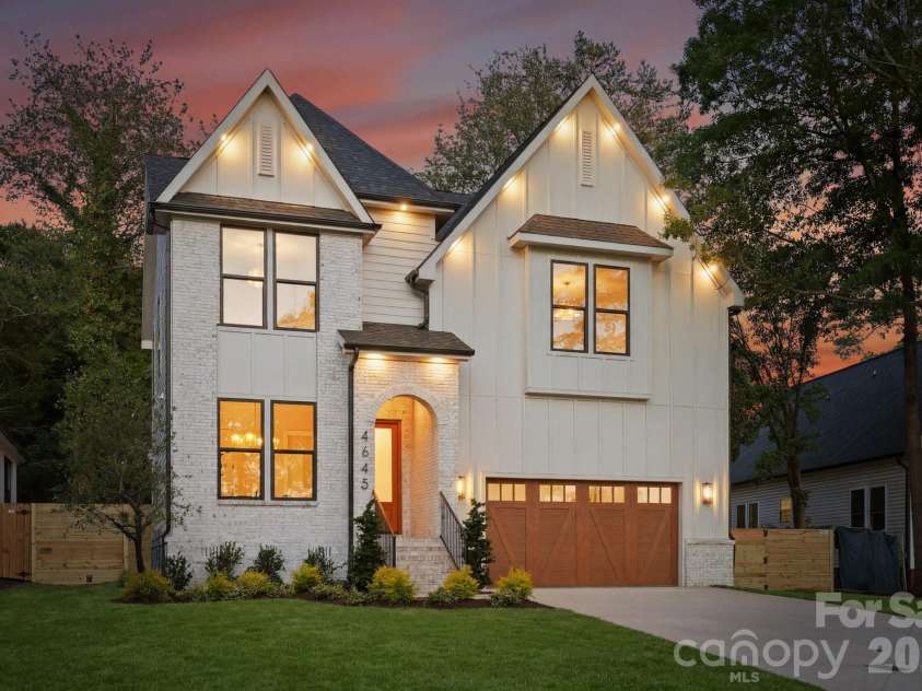 4645 Connecting Road, Charlotte, NC 28209.  MLS# CAR4371375, YatesRealty ID 33368. 