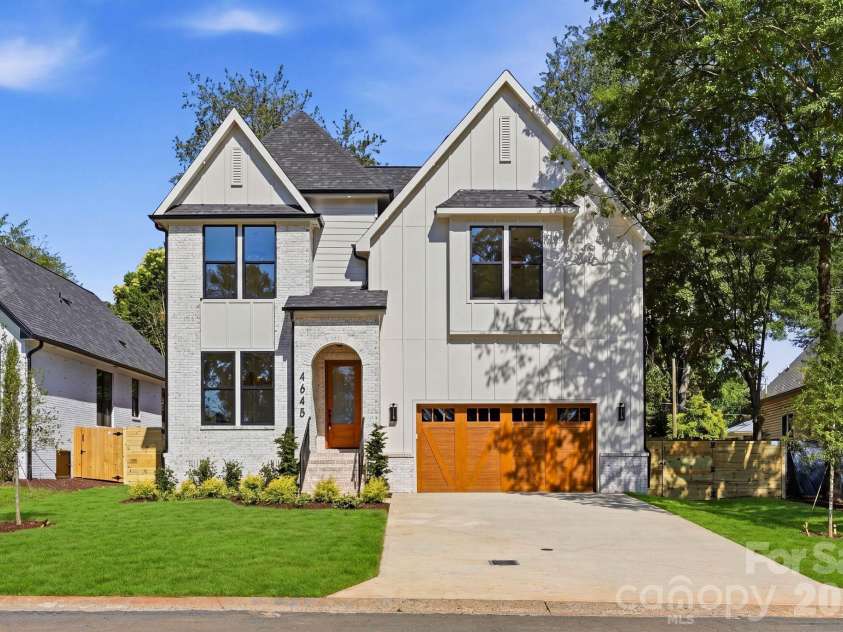 4645 Connecting Road, Charlotte, NC 28209.  MLS# CAR4371375, YatesRealty ID 33368. 