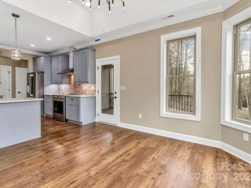 844 Settlers Trail, Mars Hill, NC 28754.  MLS# CAR4253939, YatesRealty ID 3337. 