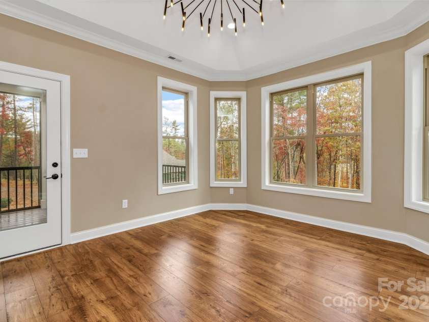 844 Settlers Trail, Mars Hill, NC 28754.  MLS# CAR4253939, YatesRealty ID 3337. 