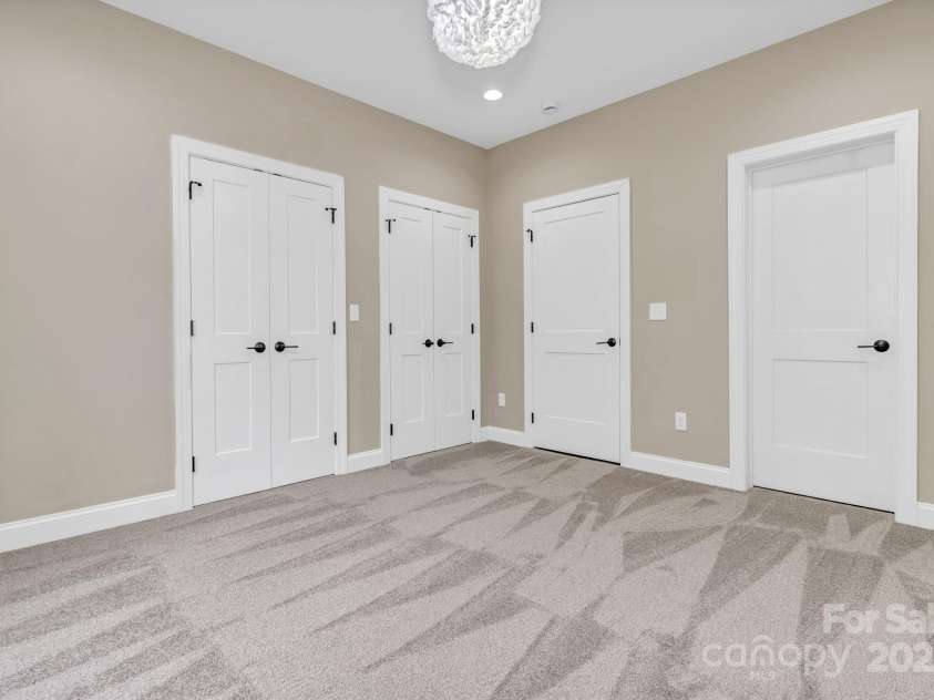 844 Settlers Trail, Mars Hill, NC 28754.  MLS# CAR4253939, YatesRealty ID 3337. 