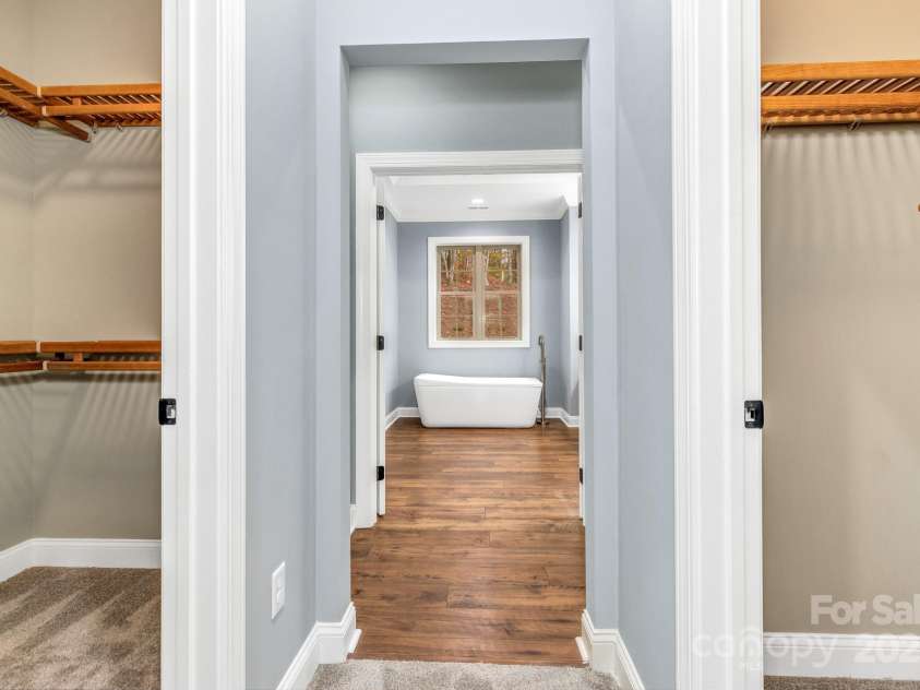 844 Settlers Trail, Mars Hill, NC 28754.  MLS# CAR4253939, YatesRealty ID 3337. 