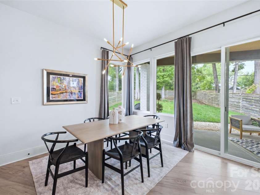 3116 Creighton Drive, Charlotte, NC 28205.  MLS# CAR4382837, YatesRealty ID 33374. 