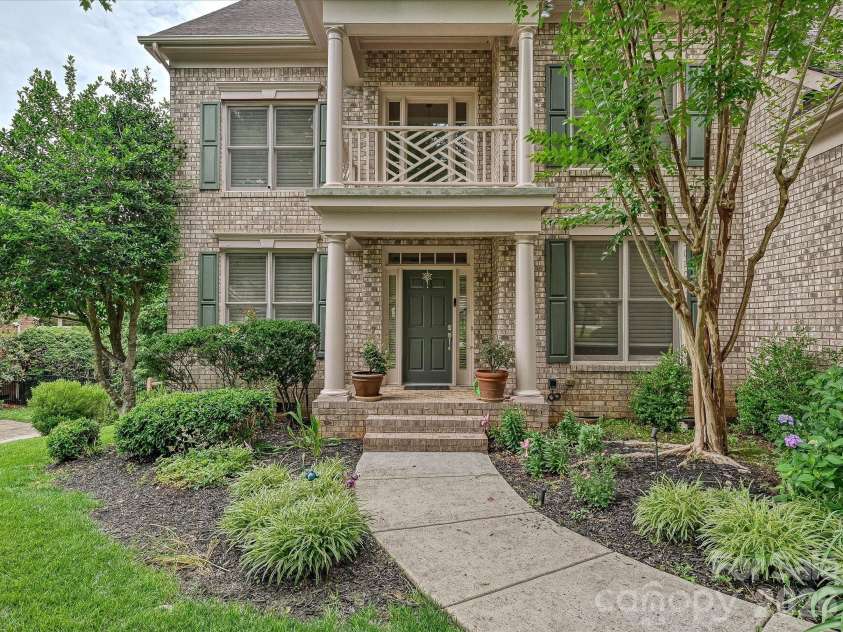 7513 Meadowgate Lane, Waxhaw, NC 28173.  MLS# CAR4386357, YatesRealty ID 33375. 