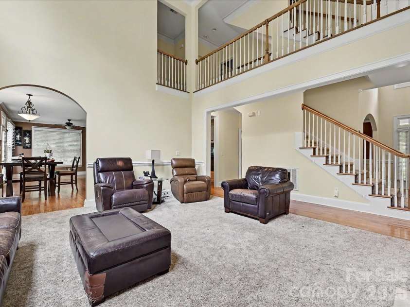 7513 Meadowgate Lane, Waxhaw, NC 28173.  MLS# CAR4386357, YatesRealty ID 33375. Great Rm