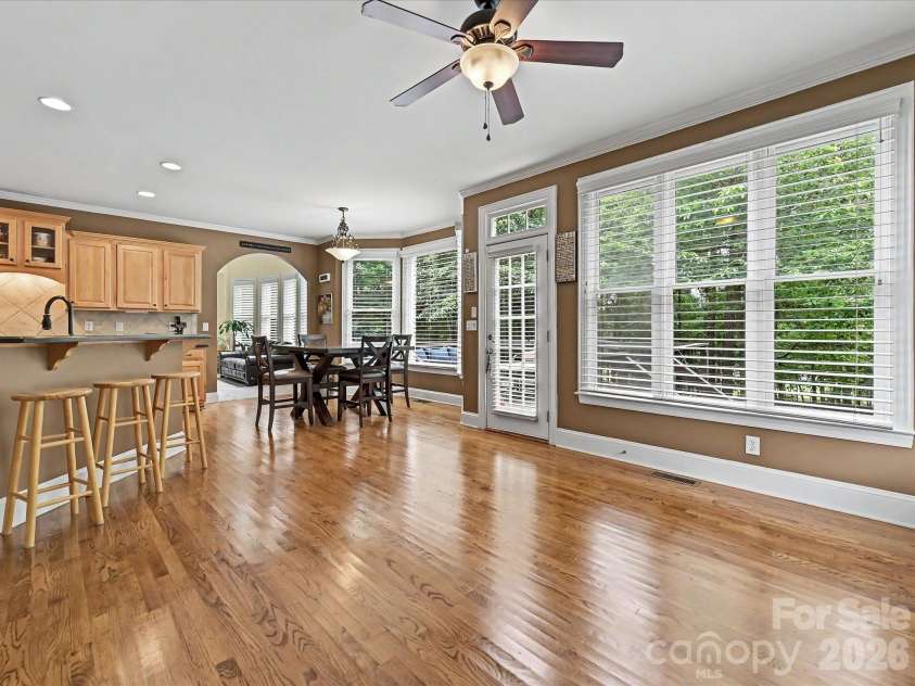 7513 Meadowgate Lane, Waxhaw, NC 28173.  MLS# CAR4386357, YatesRealty ID 33375. Keeping Rm