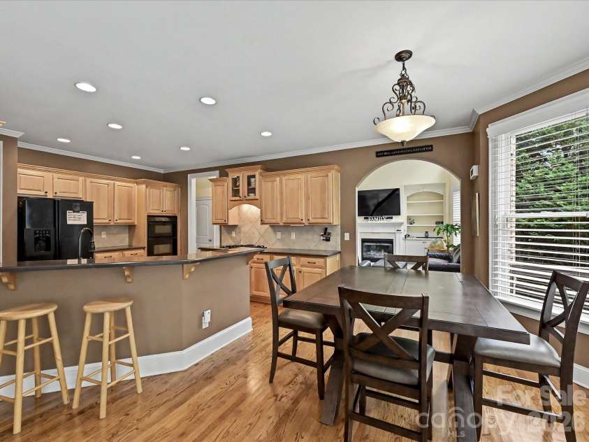7513 Meadowgate Lane, Waxhaw, NC 28173.  MLS# CAR4386357, YatesRealty ID 33375. Kitchen