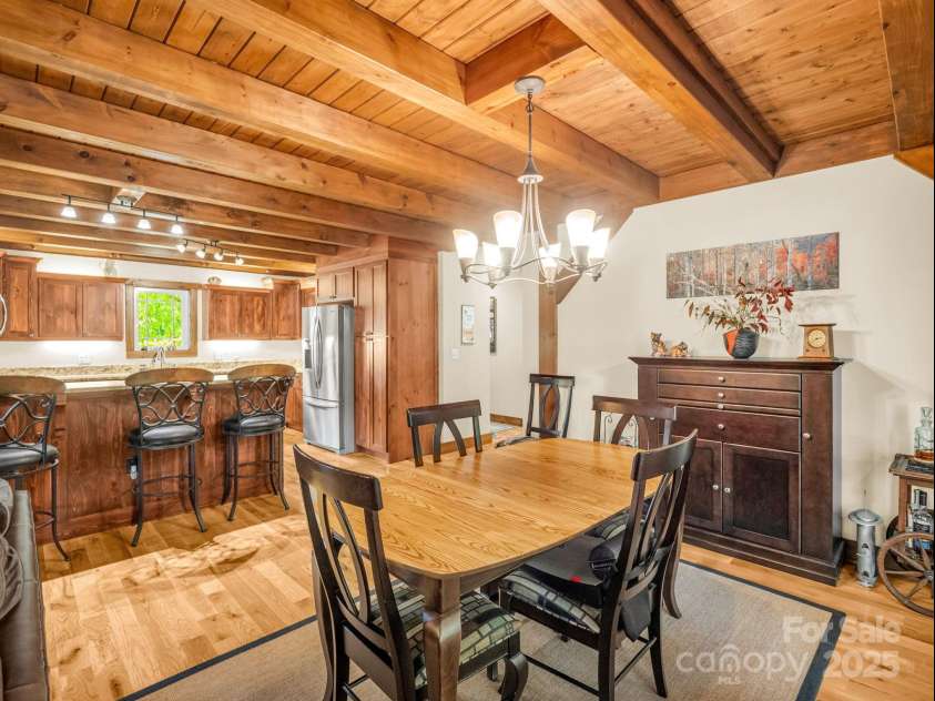 15 Sandy Branch, Black Mountain, NC 28711.  MLS# CAR4263340, YatesRealty ID 33376. 