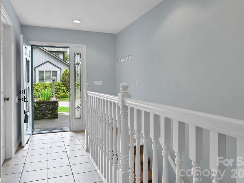 434 Kyfields None, Weaverville, NC 28787.  MLS# CAR4387456, YatesRealty ID 33376. 