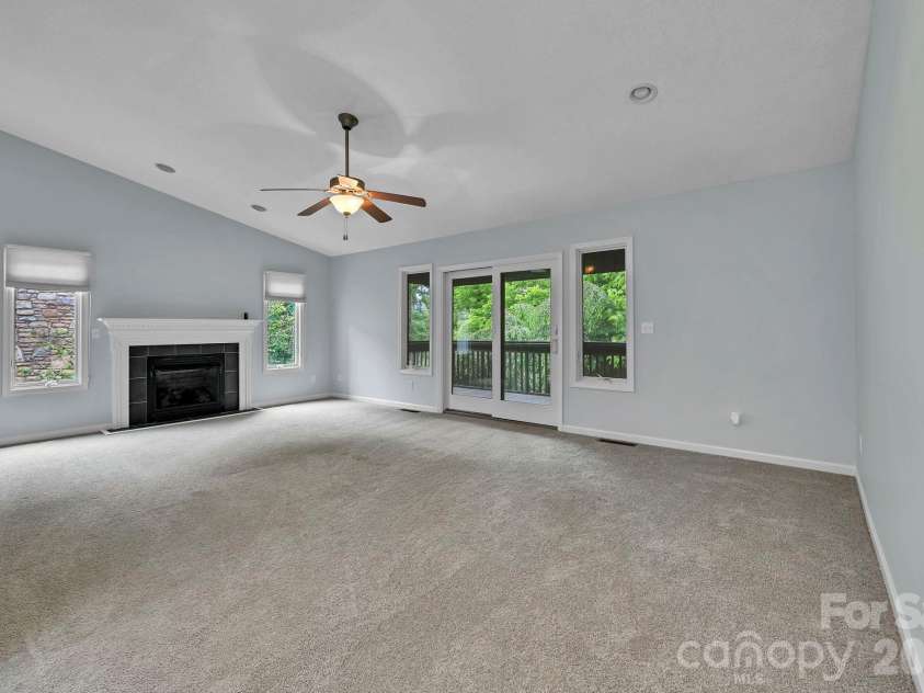 434 Kyfields None, Weaverville, NC 28787.  MLS# CAR4387456, YatesRealty ID 33376. 