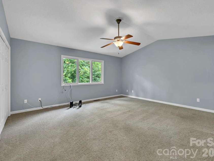434 Kyfields None, Weaverville, NC 28787.  MLS# CAR4387456, YatesRealty ID 33376. 