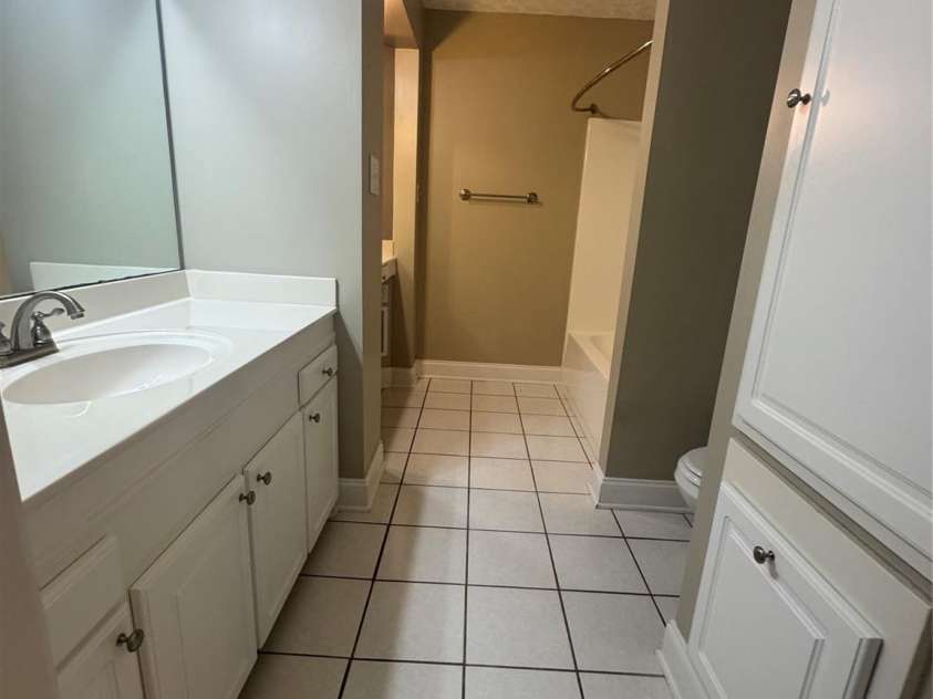 2028 Kings Road, Shelby, NC 28150.  MLS# CAR4294658, YatesRealty ID 33379. 