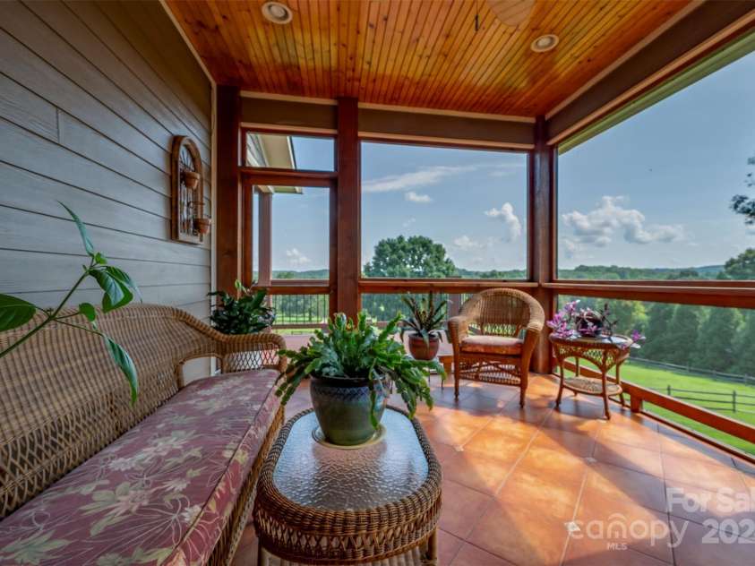 401 Hughes Creek Road, Columbus, NC 28722.  MLS# CAR4177973, YatesRealty ID 3338. 