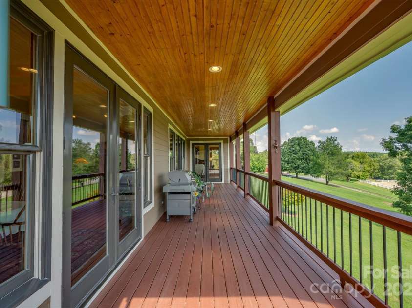 401 Hughes Creek Road, Columbus, NC 28722.  MLS# CAR4177973, YatesRealty ID 3338. 