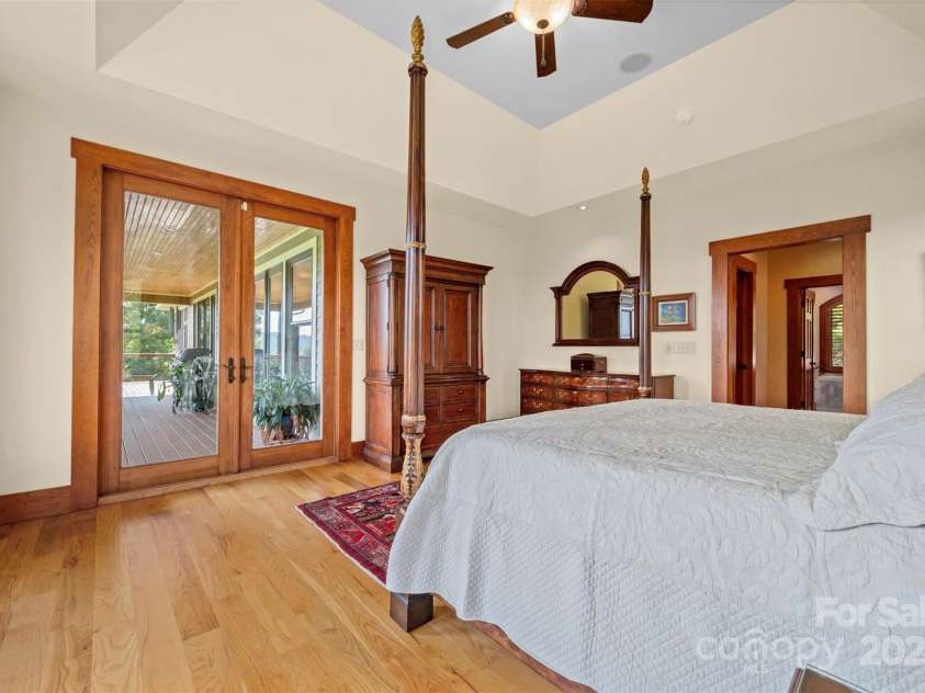 401 Hughes Creek Road, Columbus, NC 28722.  MLS# CAR4177973, YatesRealty ID 3338. 