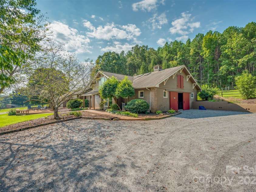 401 Hughes Creek Road, Columbus, NC 28722.  MLS# CAR4177973, YatesRealty ID 3338. 