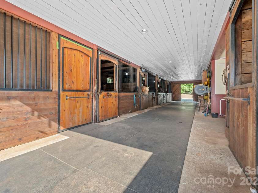 401 Hughes Creek Road, Columbus, NC 28722.  MLS# CAR4177973, YatesRealty ID 3338. 