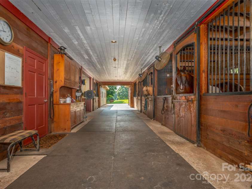 401 Hughes Creek Road, Columbus, NC 28722.  MLS# CAR4177973, YatesRealty ID 3338. 