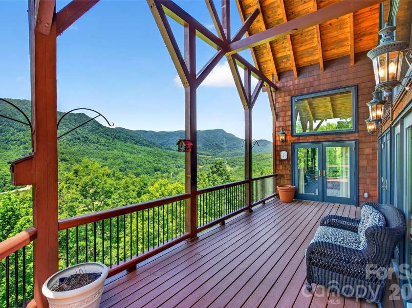60 Valley View Drive, Marion, NC 28752.  MLS# CAR4217189, YatesRealty ID 3338. 