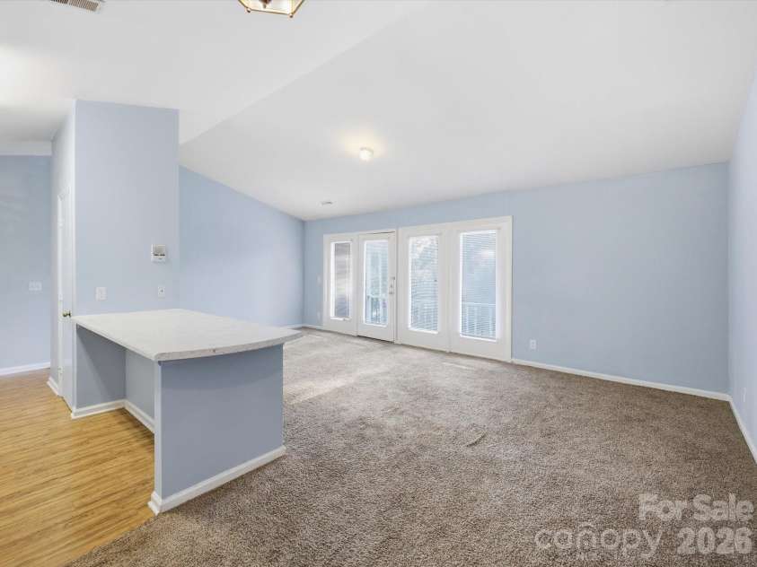 6146 Meadow Rose Lane, Charlotte, NC 28215.  MLS# CAR4333078, YatesRealty ID 3338. 