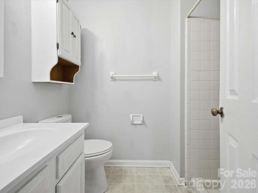 6146 Meadow Rose Lane, Charlotte, NC 28215.  MLS# CAR4333078, YatesRealty ID 3338. 