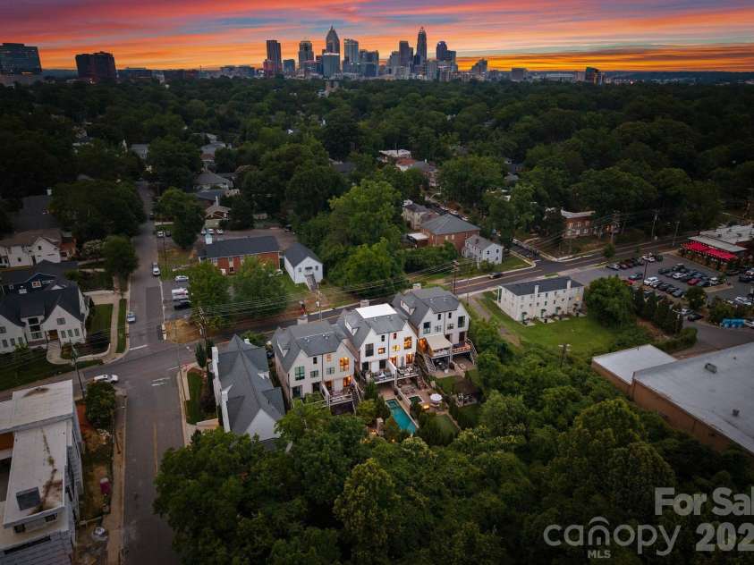 812 Ideal Way, Charlotte, NC 28203.  MLS# CAR4389056, YatesRealty ID 33380. Aerial view.