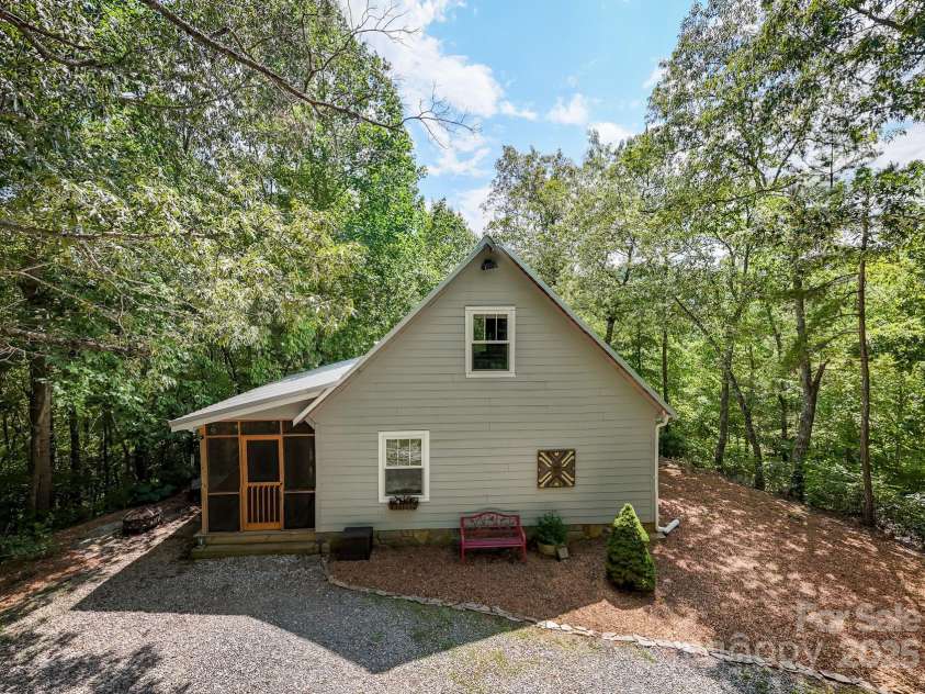 292 Wolf Creek Heights, Almond, NC 28702.  MLS# CAR4291020, YatesRealty ID 33381. 