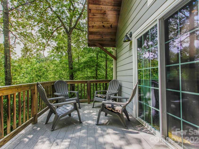 292 Wolf Creek Heights, Almond, NC 28702.  MLS# CAR4291020, YatesRealty ID 33381. 