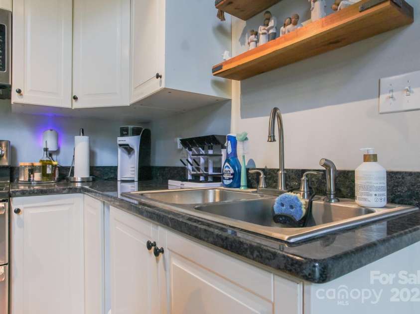 292 Wolf Creek Heights, Almond, NC 28702.  MLS# CAR4291020, YatesRealty ID 33381. 