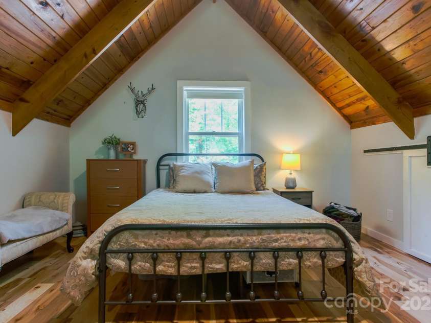 292 Wolf Creek Heights, Almond, NC 28702.  MLS# CAR4291020, YatesRealty ID 33381. 