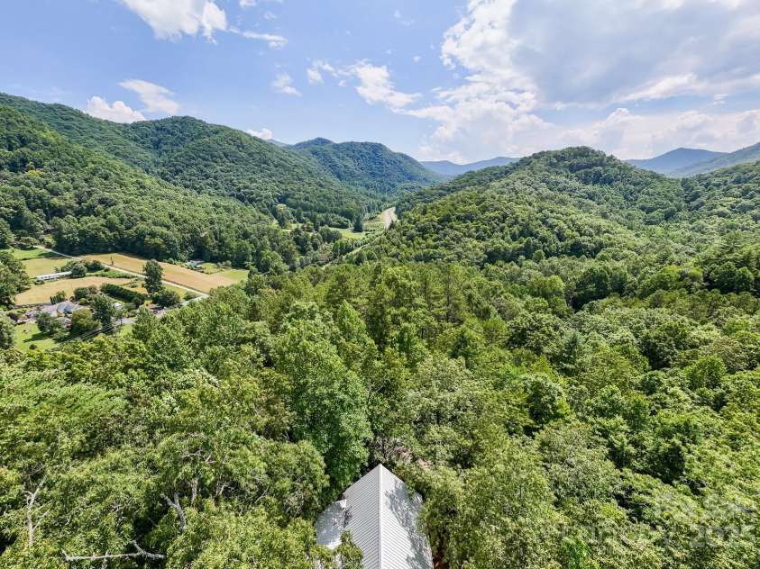 292 Wolf Creek Heights, Almond, NC 28702.  MLS# CAR4291020, YatesRealty ID 33381. 