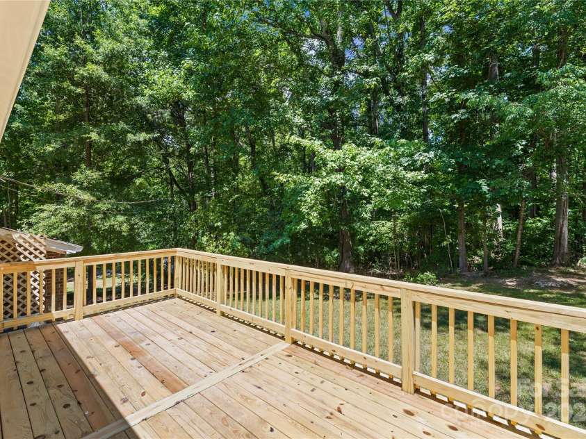 31 Southbrook Drive, York, SC 29745.  MLS# CAR4285898, YatesRealty ID 33383. 